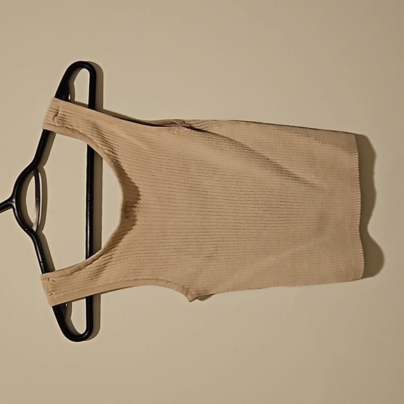 Knit button front tank - Picture 3 of 3